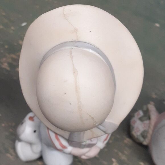 Vintage 4 pc set Homco boy with puppy, girl with flowers plus gardening pair - Picture 5 of 11